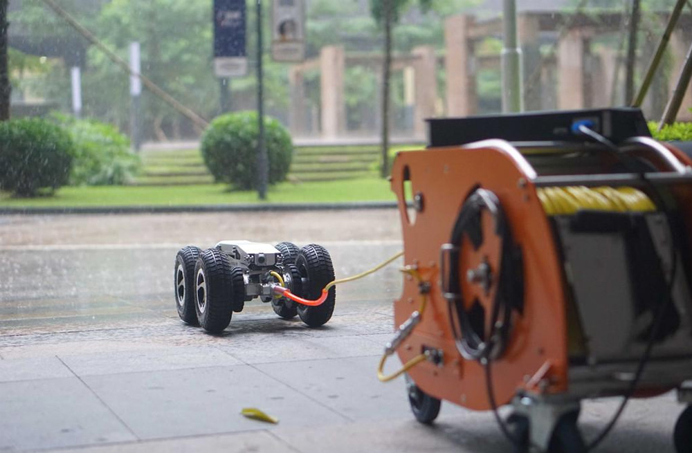 285迈皋桥街管道检测机器人